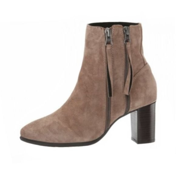 NEW Eric Michael Women Kate Beige Suede Above Ankle Zip Up Block Heel Pointed - Picture 2 of 6